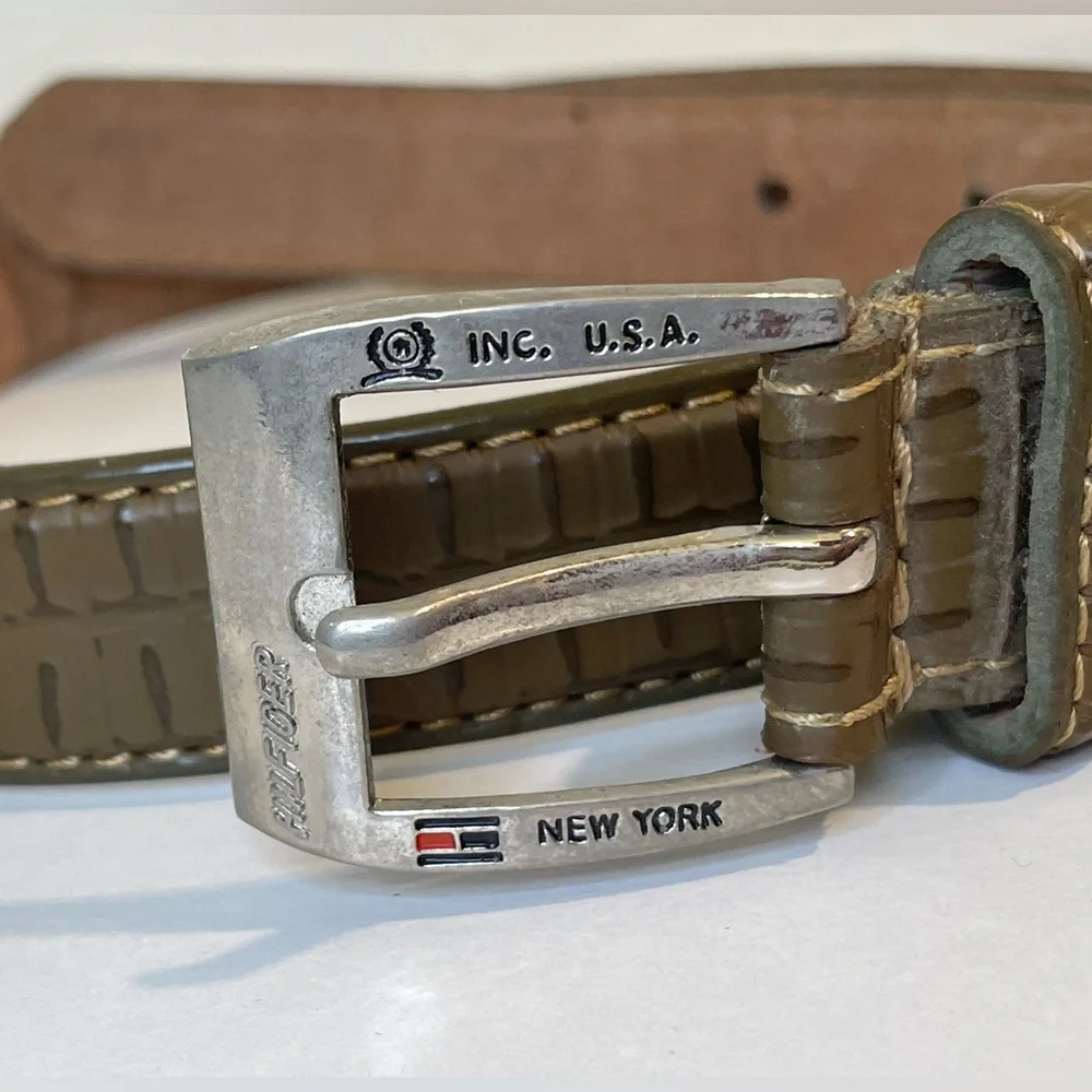 Vintage Tommy Hilfiger Square‎ Buckle Croco-Print Leather Belt Size XS (24”)